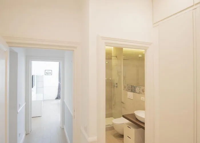 Borgo Pio Beautiful 2br, 2ba Family