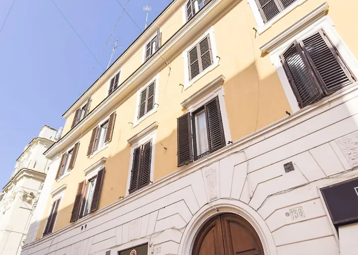 Borgo Pio Beautiful 2br, 2ba Family *