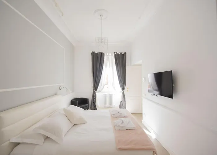 Borgo Pio Beautiful 2br, 2ba Family Roma